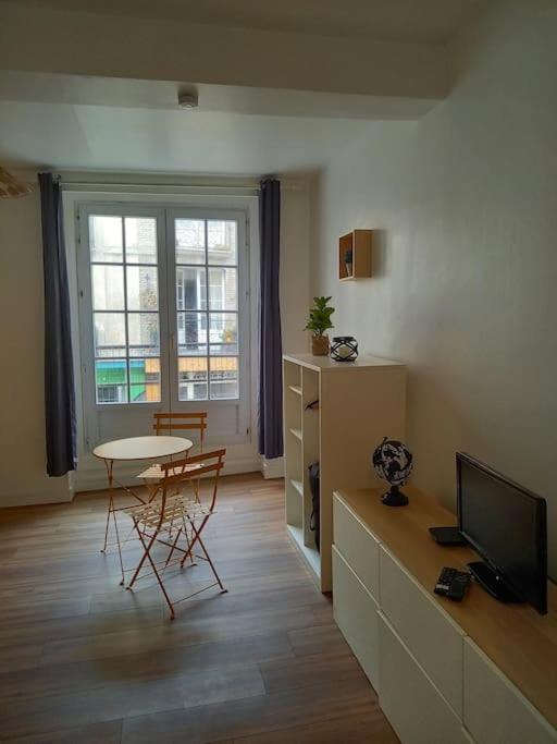 Chez Ninette_Grand Studio En Centre-Ville Dieppe Luaran gambar